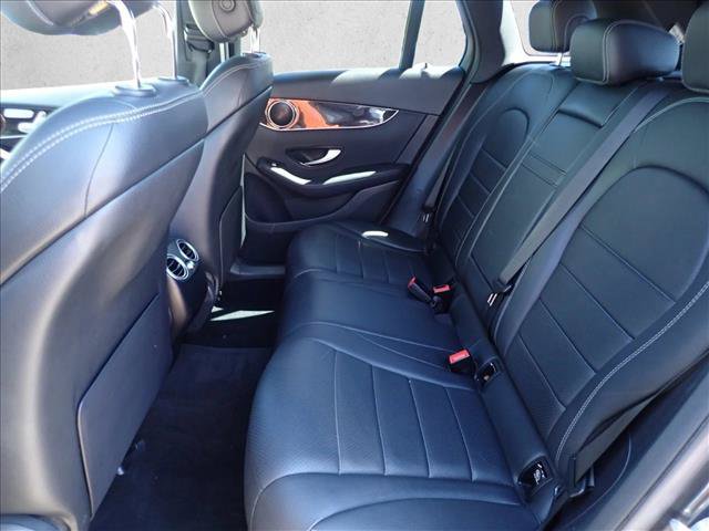 Used 2020 Mercedes-Benz GLC 300 4MATIC image 10