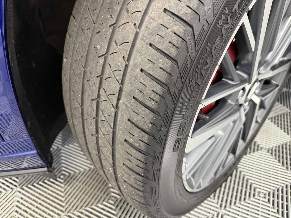 Used 2024 Cadillac XT6 Sport w/ Technology Package image 39