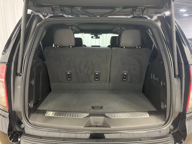 Used 2022 Chevrolet Tahoe Z71 image 11