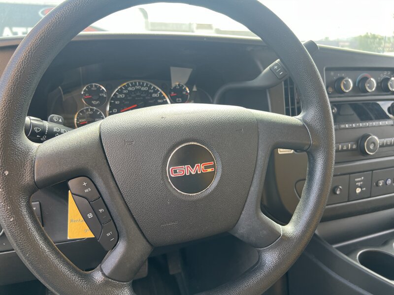 Used 2021 GMC Savana 3500 Extended w/ Power Convenience Package RWD image 16