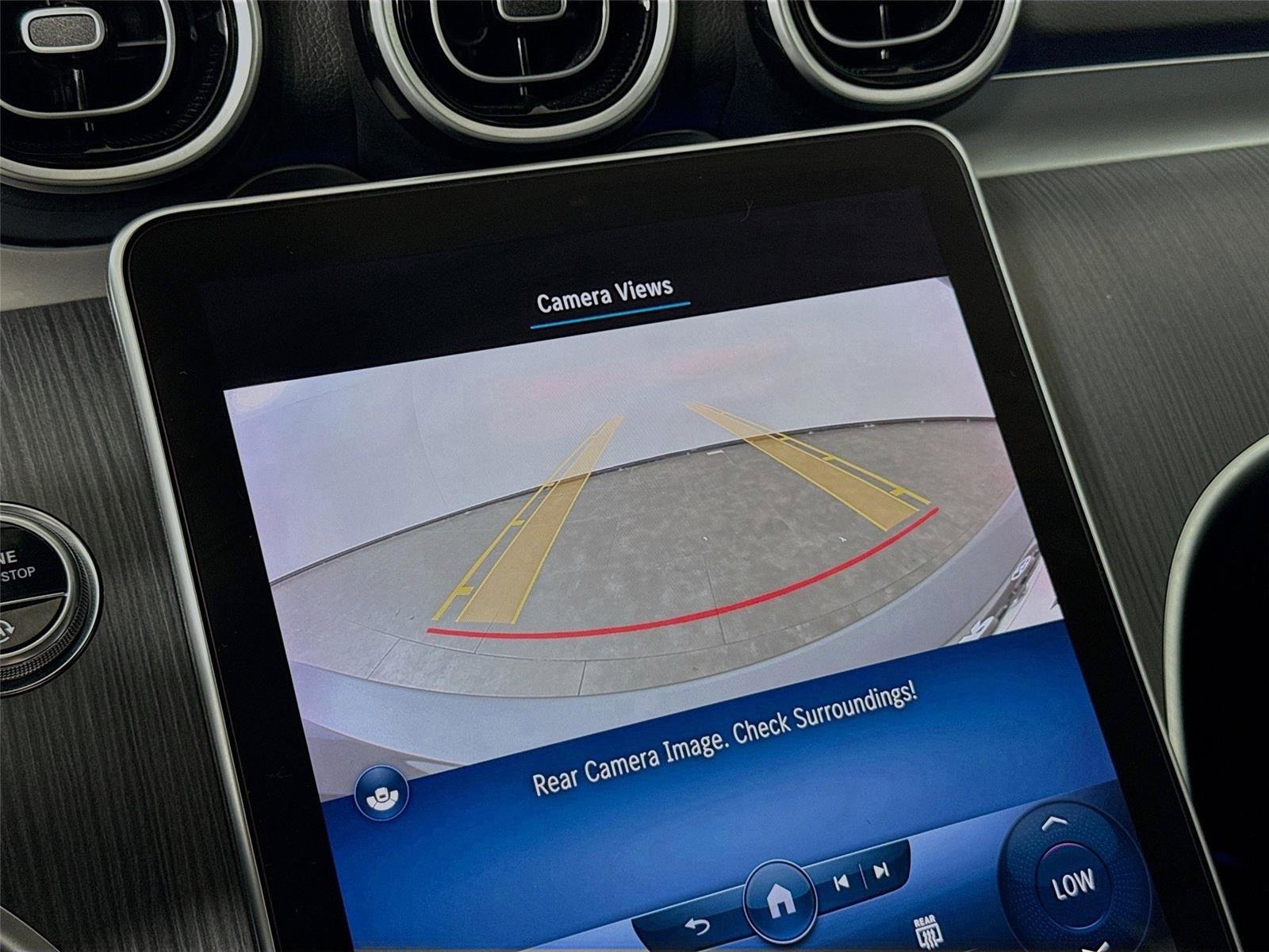 Used 2022 Mercedes-Benz C 300 Sedan image 25