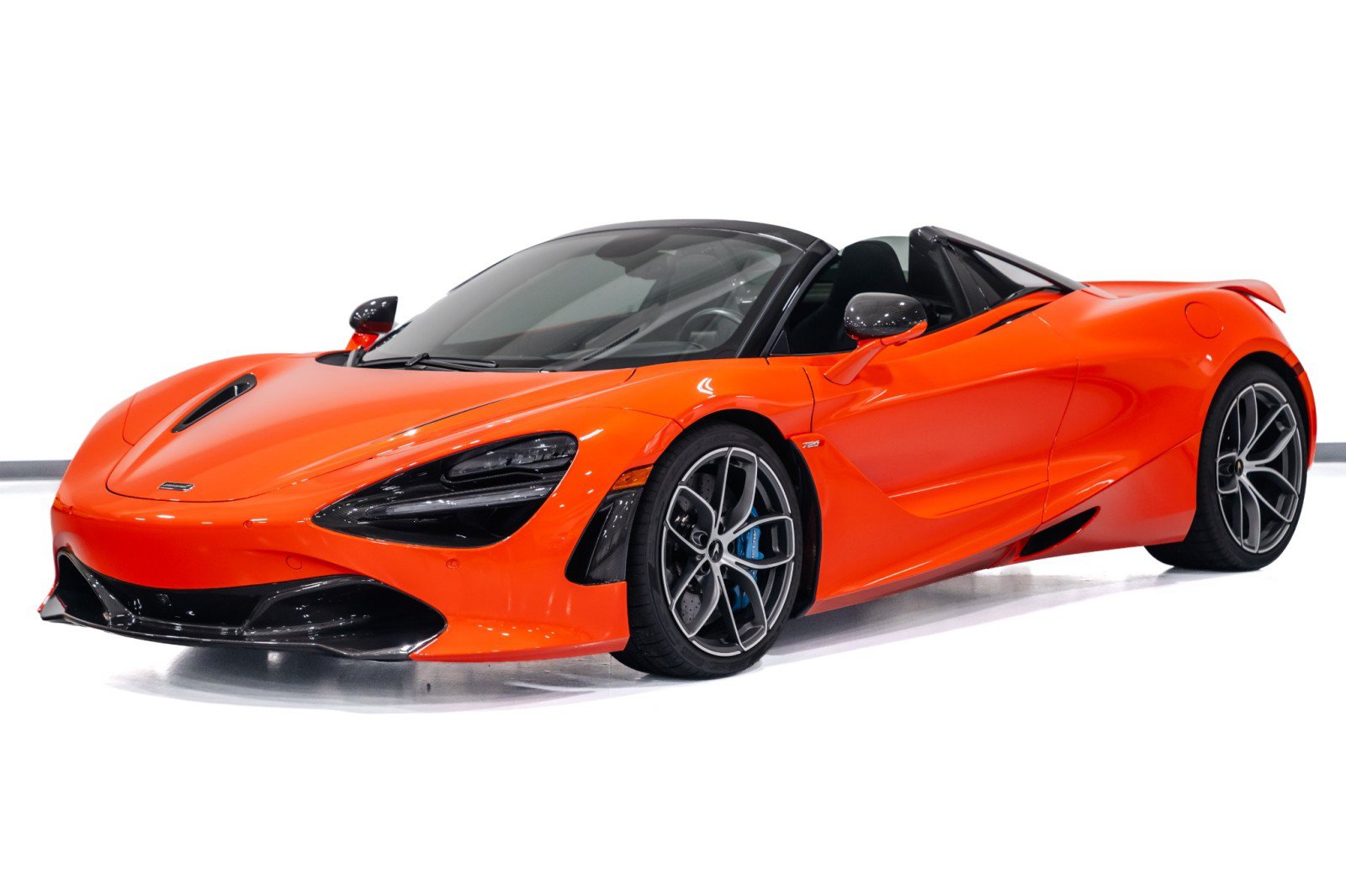Used 2019 McLaren 720S Performance RWD image 5