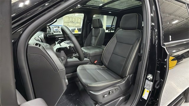 New 2026 Chevrolet Suburban Premier w/ Sun And Tow Package image 11