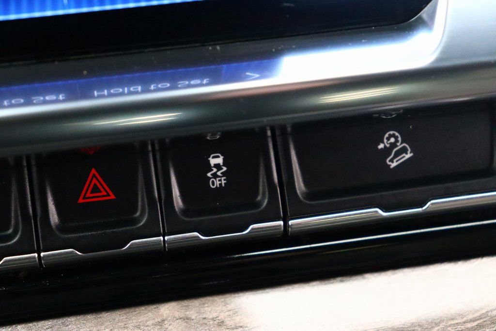 Used 2024 Chevrolet Silverado 3500 LTZ w/ LTZ Plus Package image 28