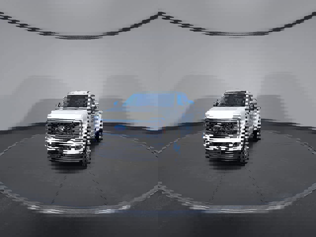 Used 2024 Ford F450 Limited w/ FX4 Off-Road Package image 3