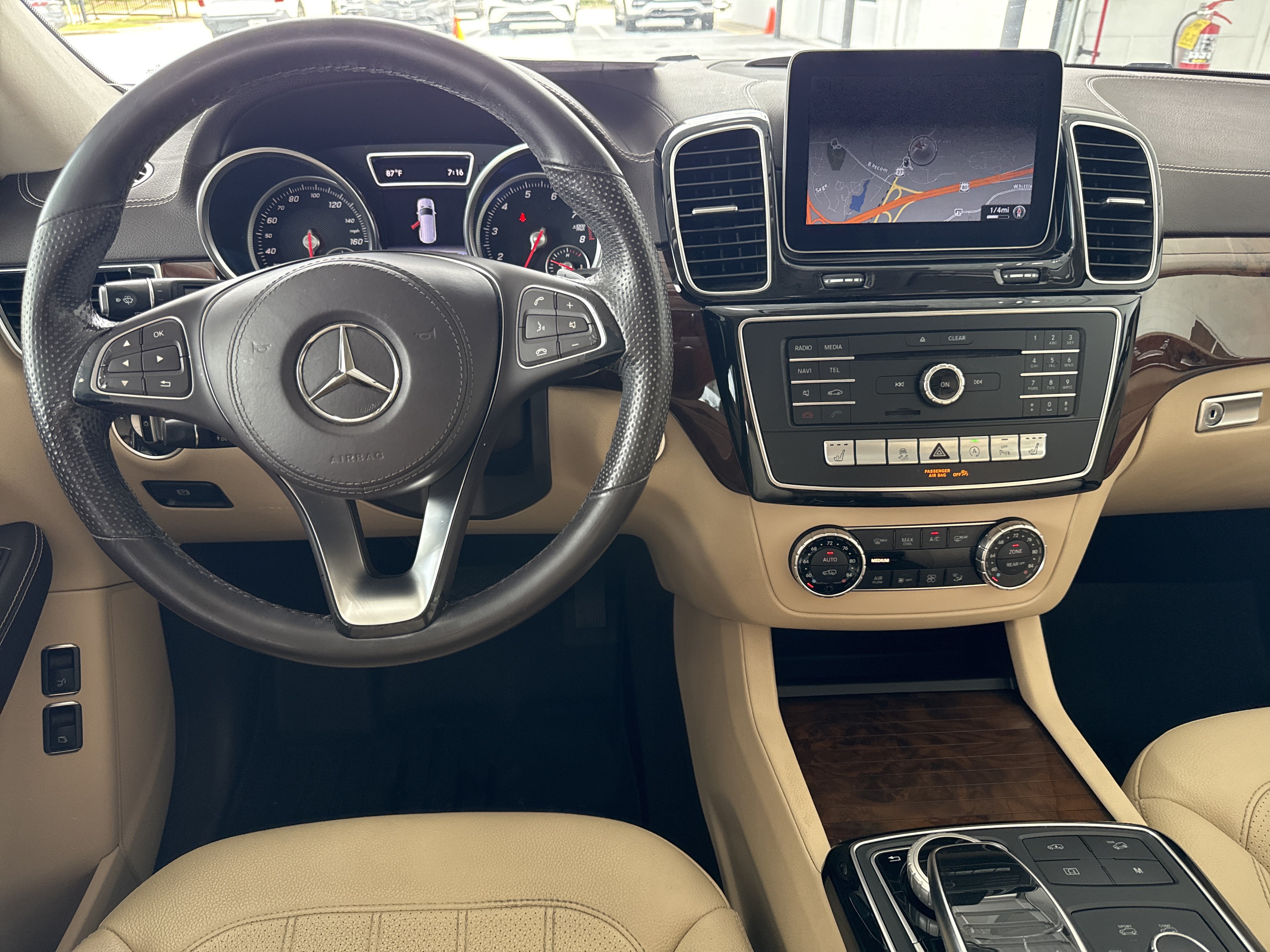 Used 2019 Mercedes-Benz GLS 450 4MATIC image 40