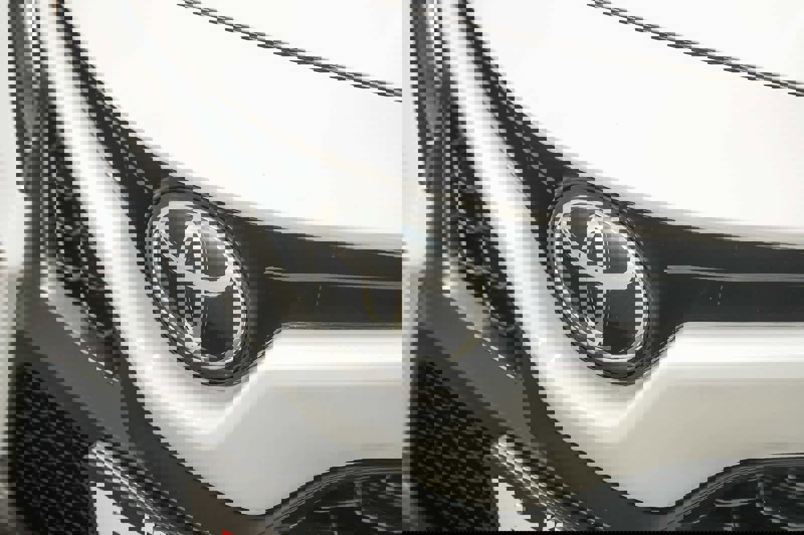 Certified 2021 Toyota Camry SE w/ Convenience Package image 9