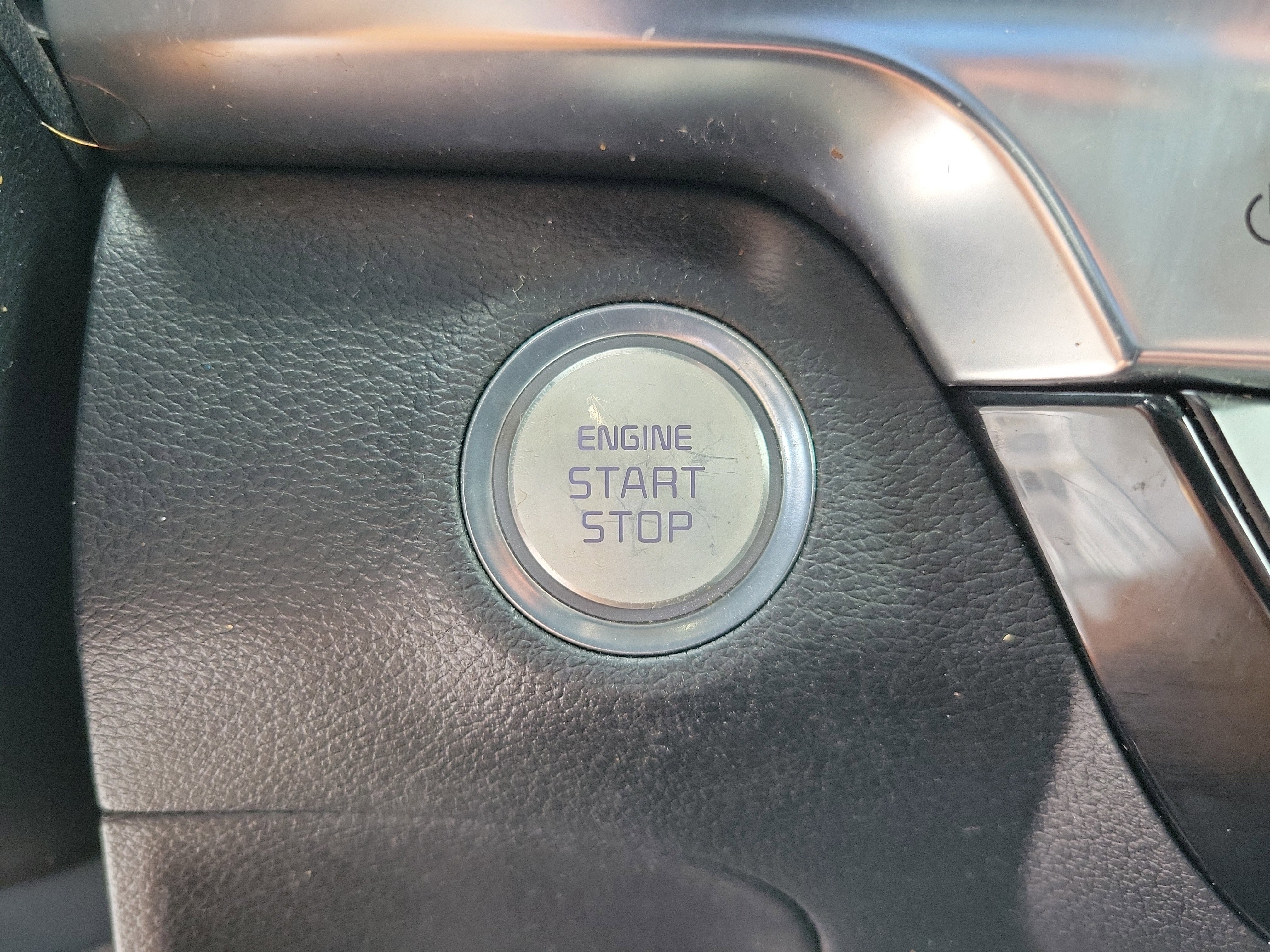 Used 2022 Kia Telluride S image 17