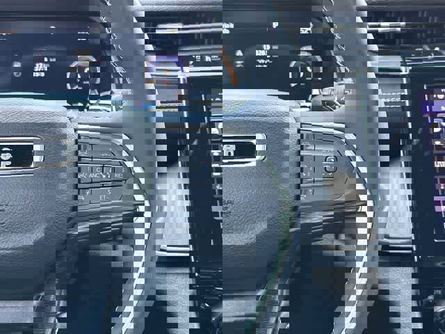 Used 2023 Jeep Grand Cherokee L Laredo image 10