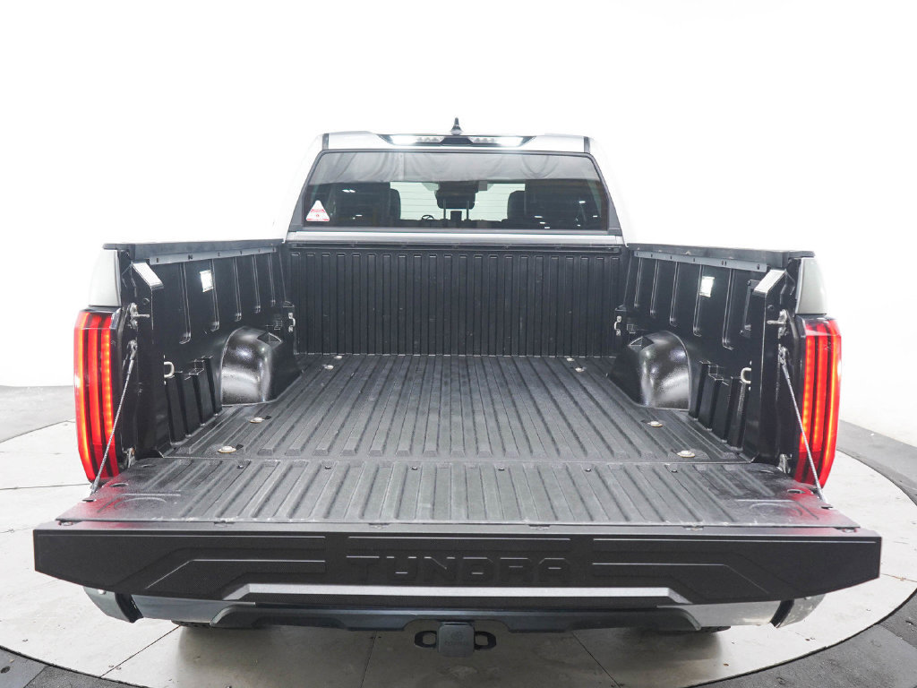 Used 2022 Toyota Tundra Limited AWD/4WD image 16
