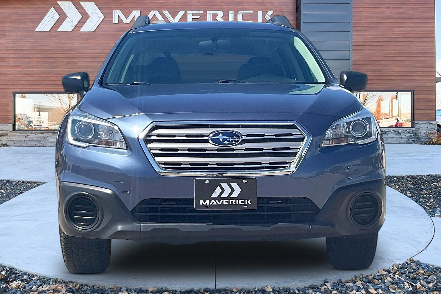 Used 2017 Subaru Outback 2.5i AWD/4WD image 2