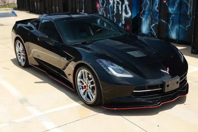 Used 2015 Chevrolet Corvette Stingray Coupe w/ 2LT Preferred Equipment Group RWD image 18
