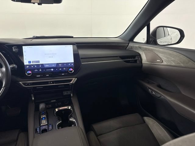 Used 2023 Lexus RX 350 FWD w/ Cold Area Package image 35