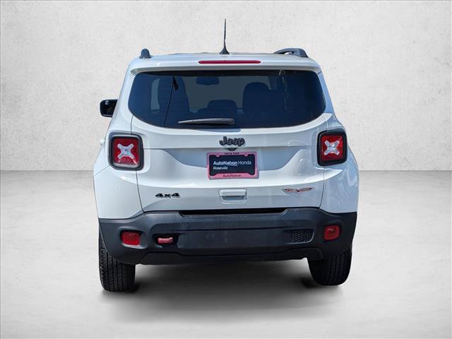 Used 2023 Jeep Renegade Trailhawk AWD/4WD image 7