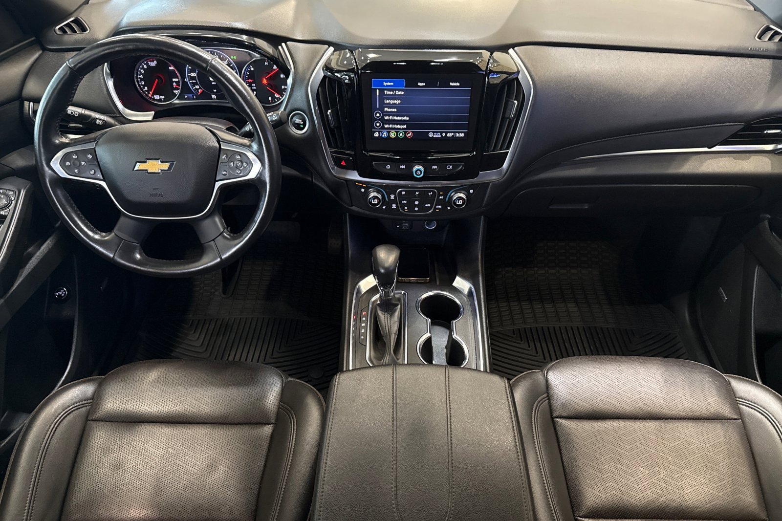 Used 2022 Chevrolet Traverse High Country image 12