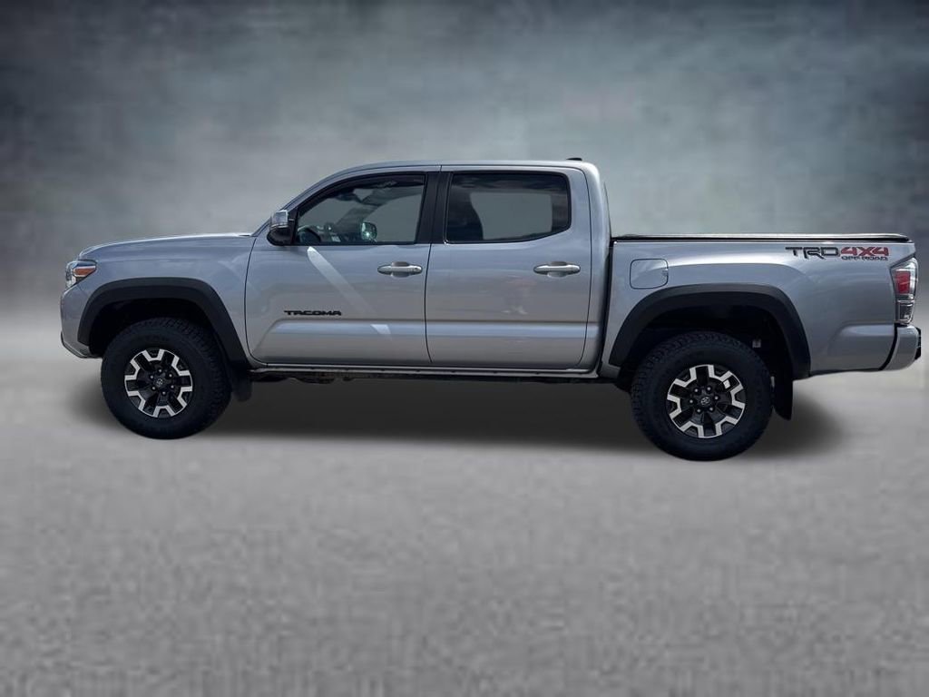 Used 2021 Toyota Tacoma TRD Off-Road w/ Technology Package AWD/4WD image 2