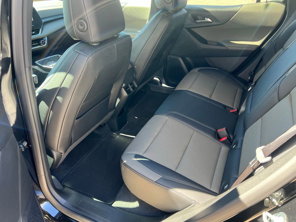 New 2026 Chevrolet Equinox LT w/ Convenience Package II image 18