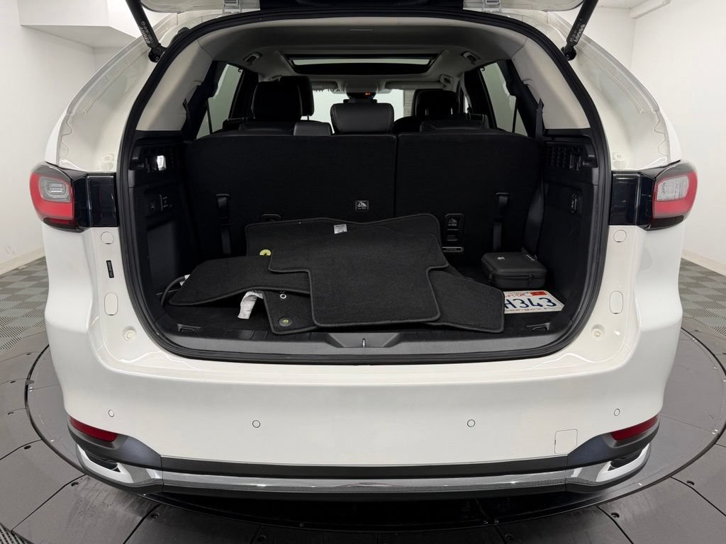 Used 2024 MAZDA CX-90 Plug-In Hybrid w/ Premium Pkg AWD/4WD image 15