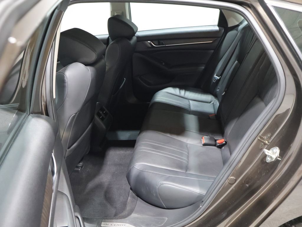 Used 2018 Honda Accord EX-L image 18