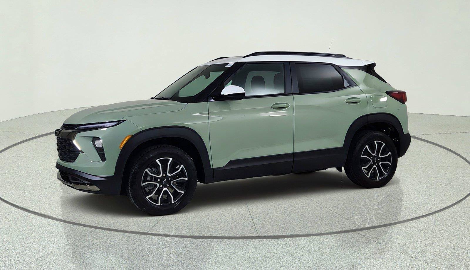 New 2026 Chevrolet TrailBlazer ACTIV w/ Convenience Package AWD/4WD image 3