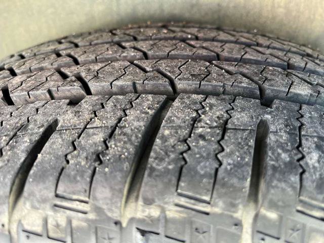 Used 2009 Buick Enclave CXL w/ Entertainment Package #4 image 12