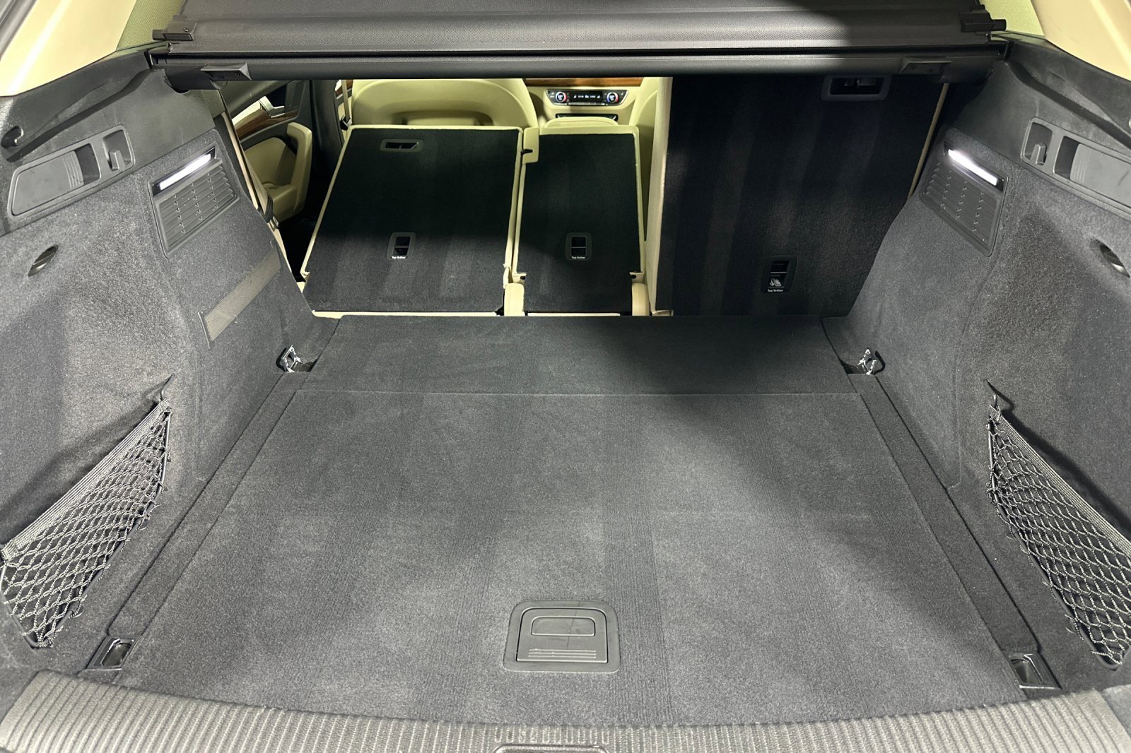 Used 2023 Audi Q5 2.0T Premium w/ Convenience Package image 14