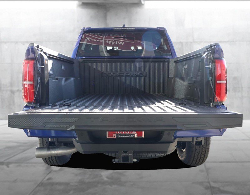 New 2025 Toyota Tacoma TRD Off-Road image 7