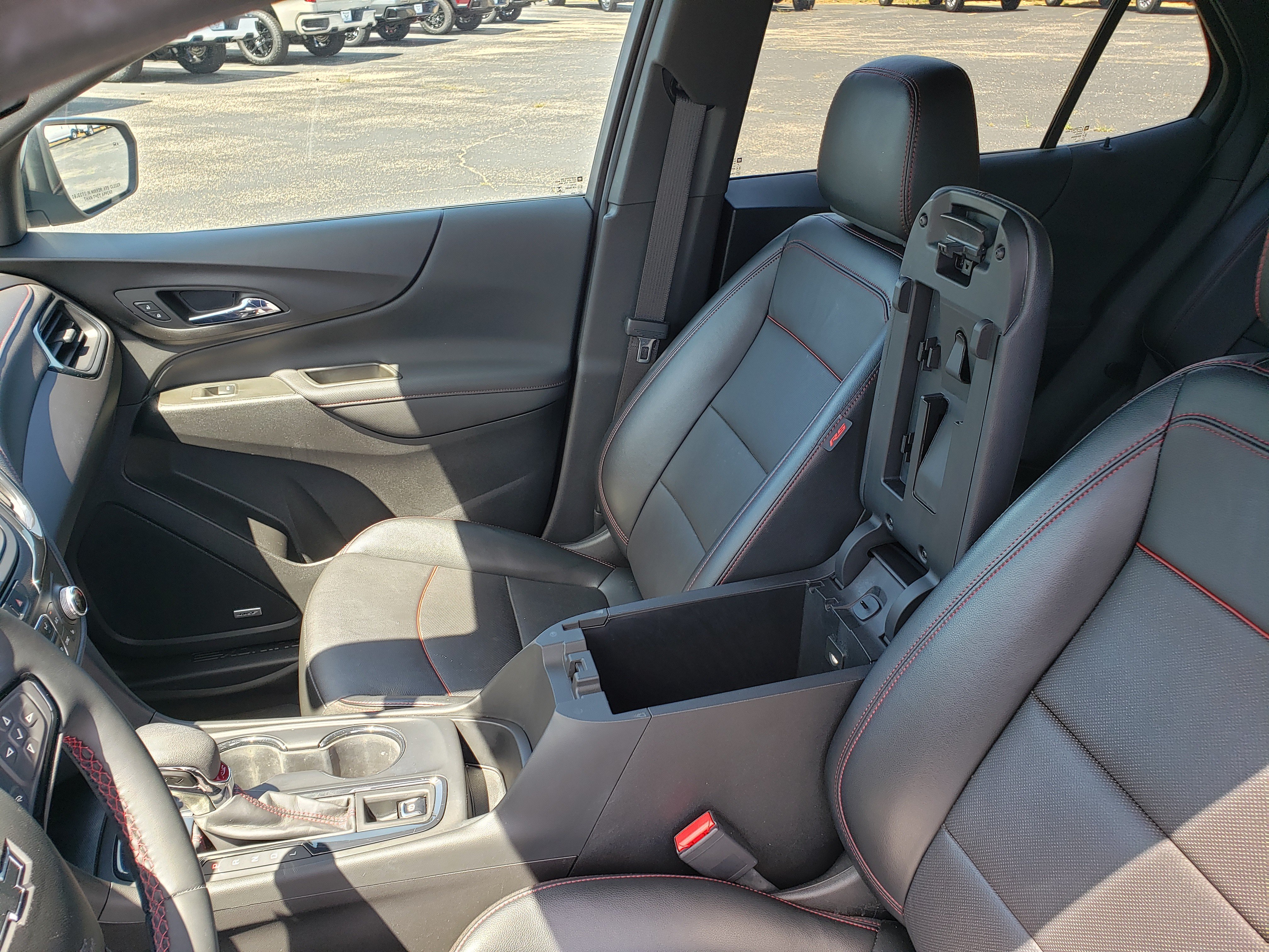 Used 2023 Chevrolet Equinox RS w/ RS Leather Package FWD image 26