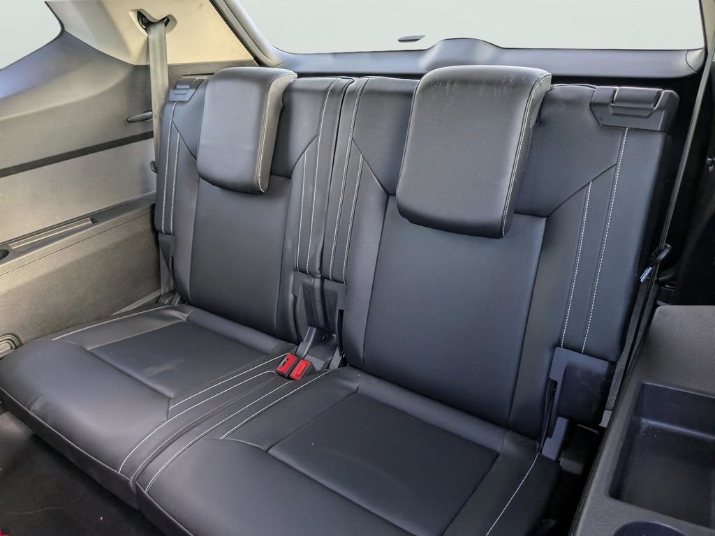 Certified 2021 Volkswagen Atlas SE w/ Towing Package FWD image 18
