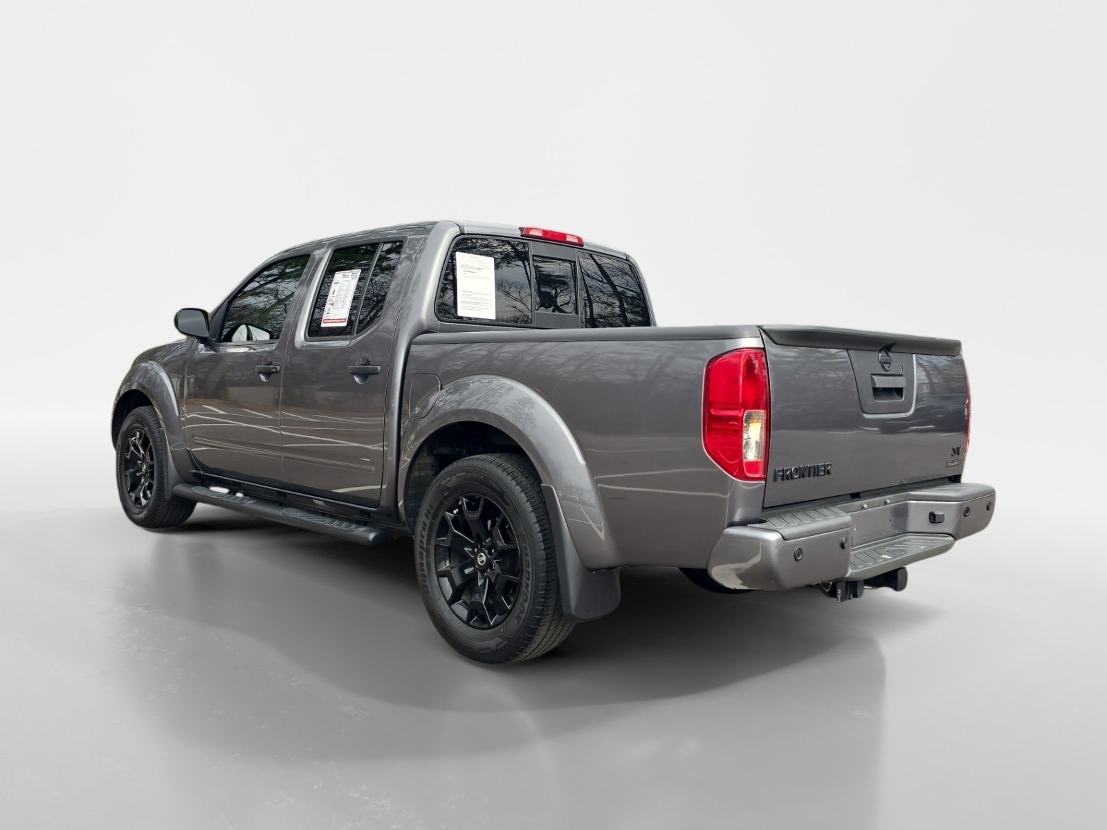 Used 2020 Nissan Frontier SV w/ Midnight Edition Floor Mats image 3