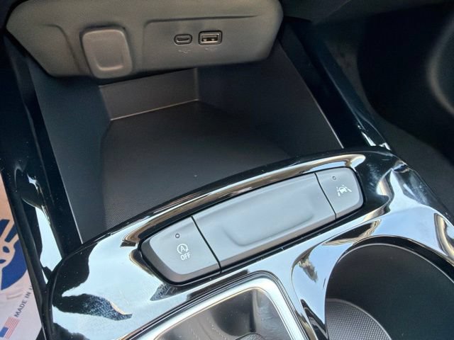 New 2026 Chevrolet Trax LT w/ LT Convenience Package FWD image 20