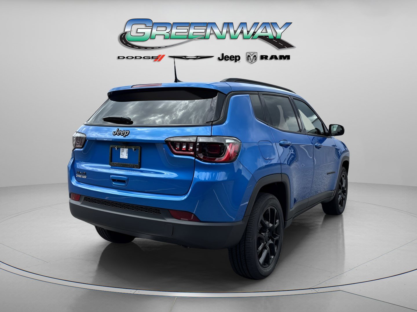 New 2026 Jeep Compass Latitude image 4