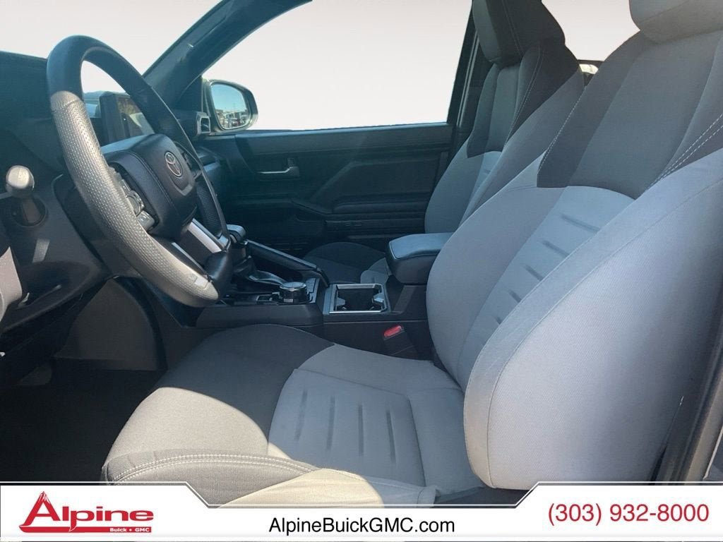 Used 2024 Toyota Tacoma TRD Sport AWD/4WD image 9