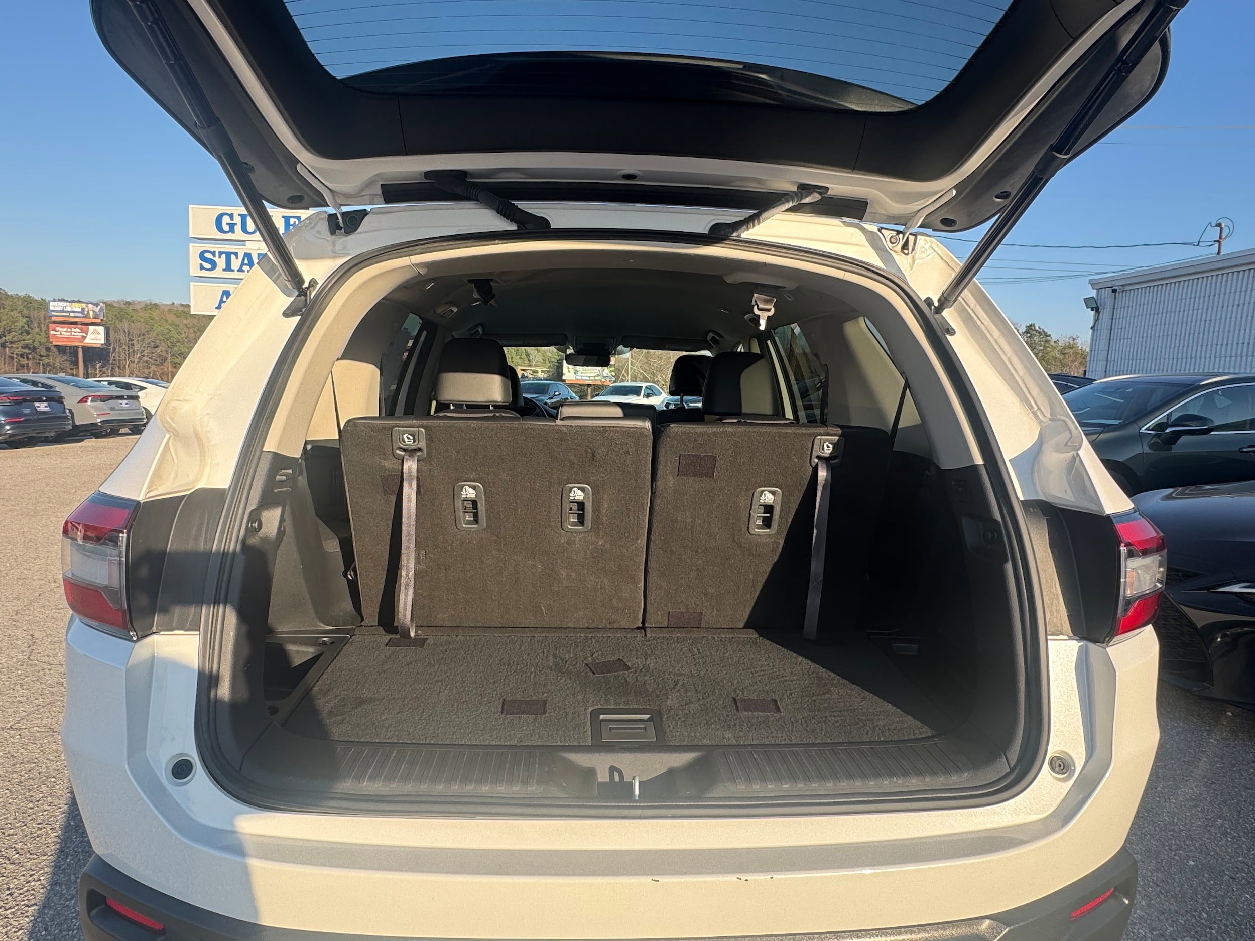 Used 2023 Honda Pilot EX-L image 6
