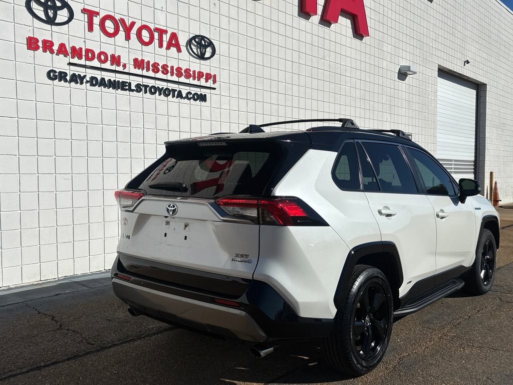 Used 2020 Toyota RAV4 XSE image 5