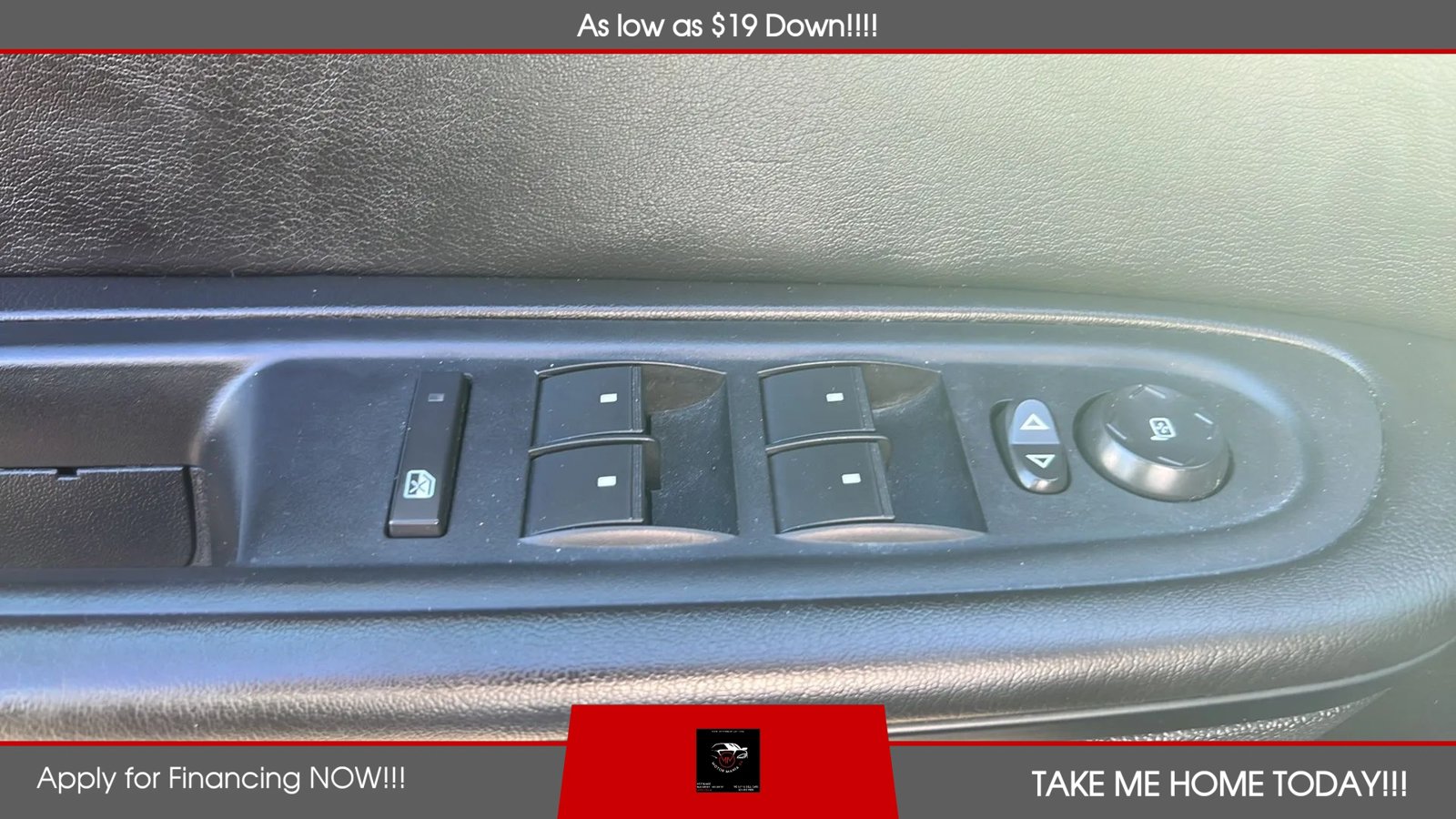 Used 2017 Chevrolet Traverse LT w/ Traveler's Package FWD image 22