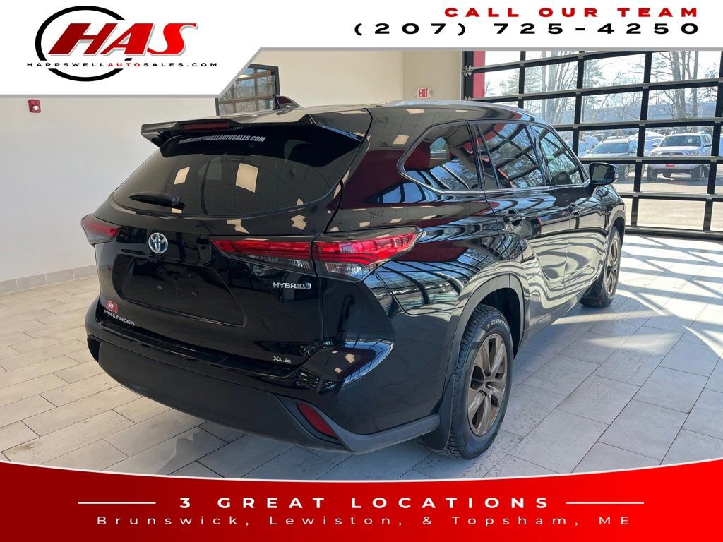 Used 2022 Toyota Highlander Bronze Edition image 6