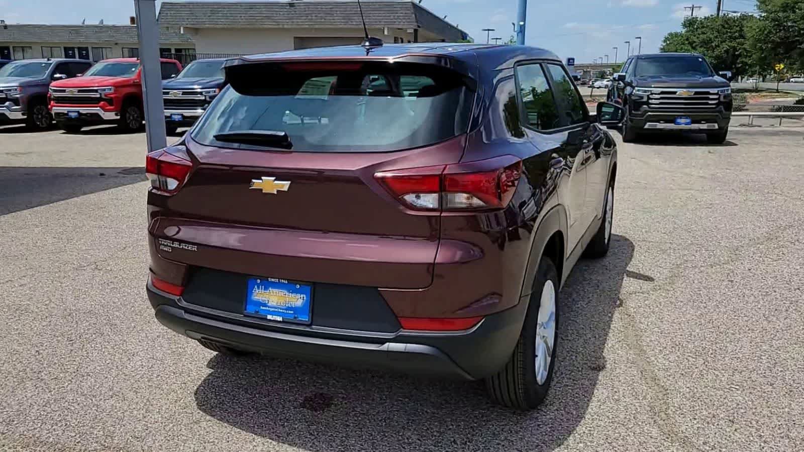 Used 2023 Chevrolet TrailBlazer LS AWD/4WD image 7