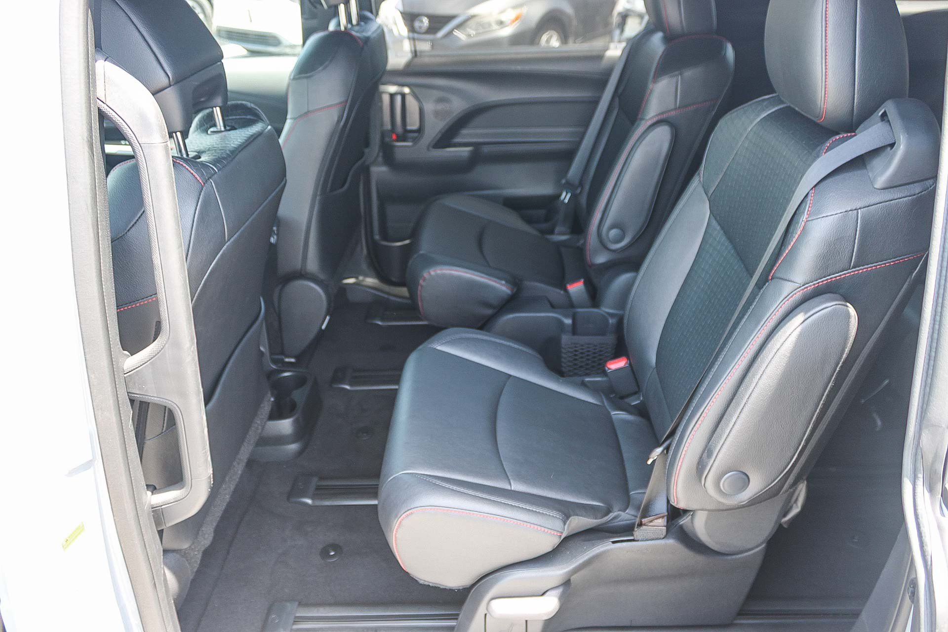 Certified 2026 Toyota Sienna XSE AWD/4WD image 19
