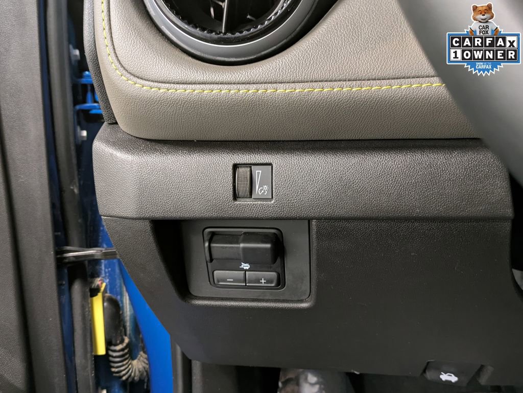 Used 2023 Chevrolet Colorado ZR2 w/ ZR2 Convenience Package III image 22