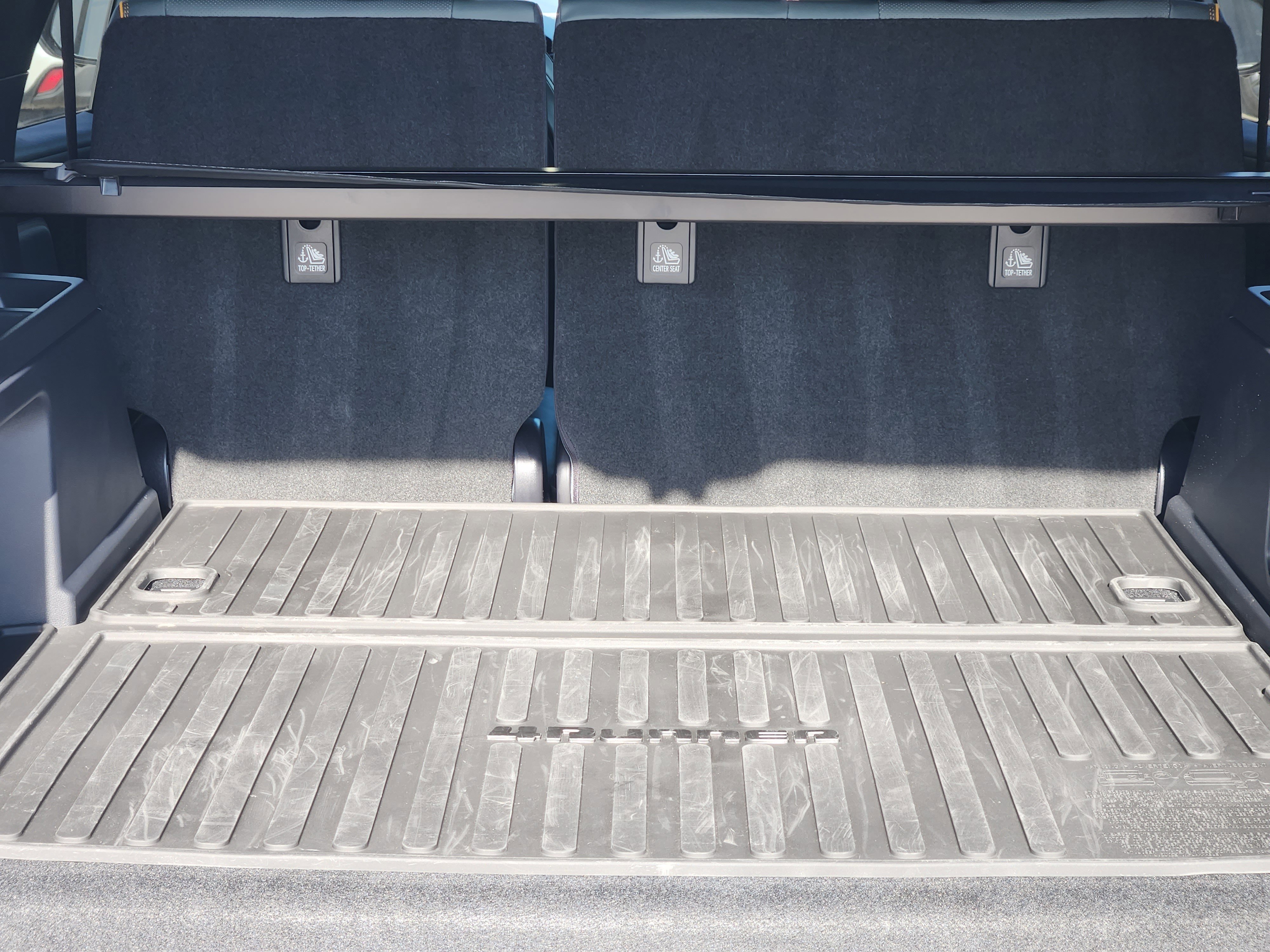 Used 2025 Toyota 4Runner Trailhunter image 41