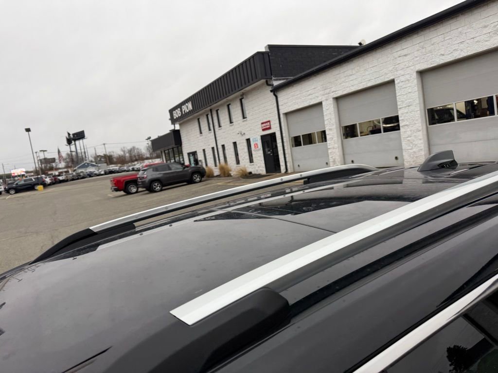 New 2026 GMC Terrain Denali w/ LPO, Floor Liner Package image 8