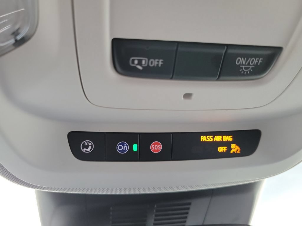 Used 2024 Buick Envision Preferred AWD/4WD image 29