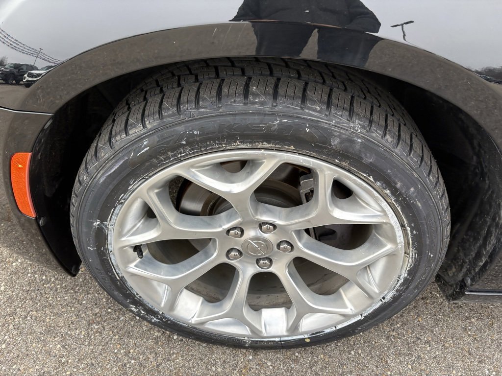 Used 2019 Chrysler 300 C w/ Sun, Sound & Nav Package image 12