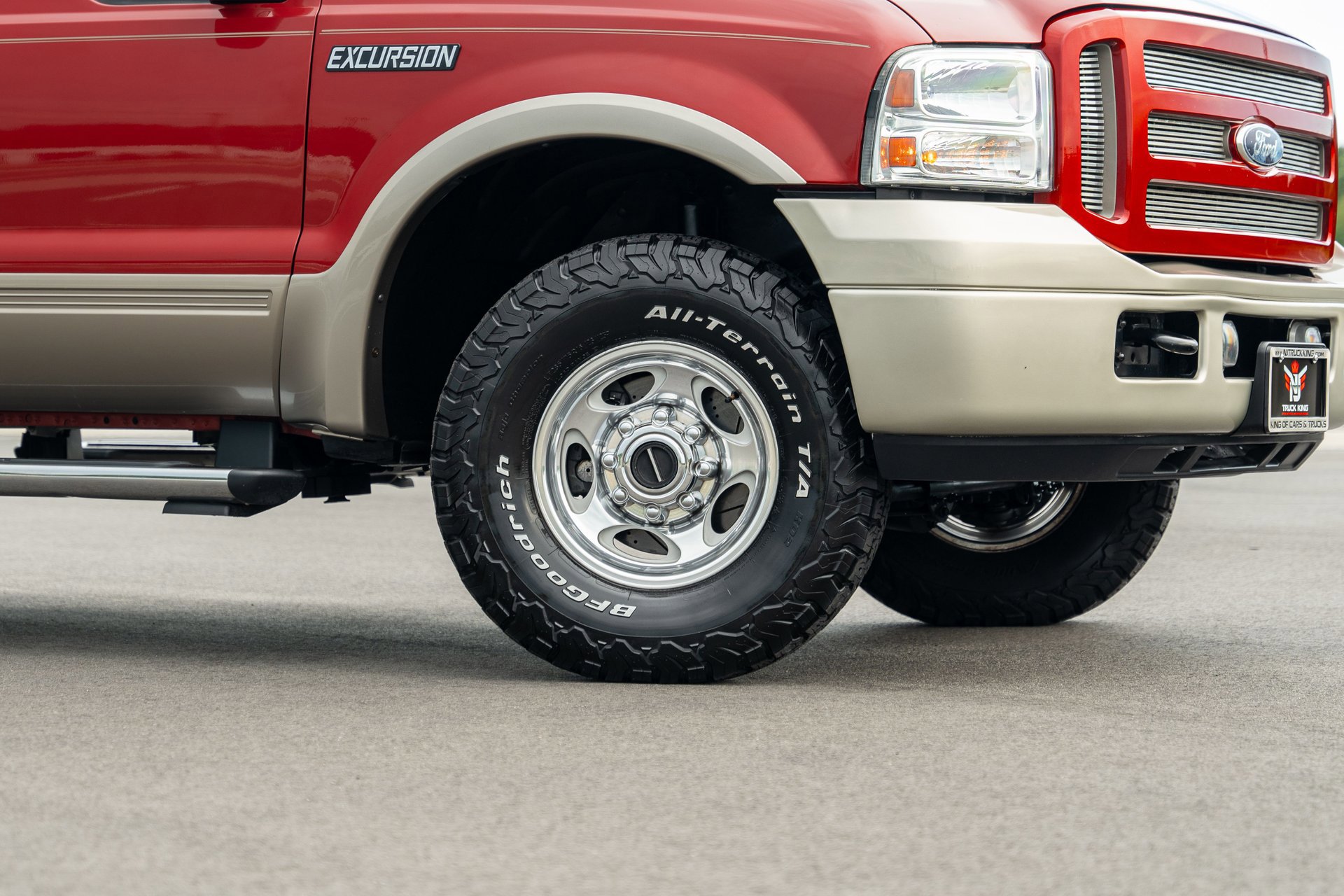 Used 2005 Ford Excursion Eddie Bauer image 30