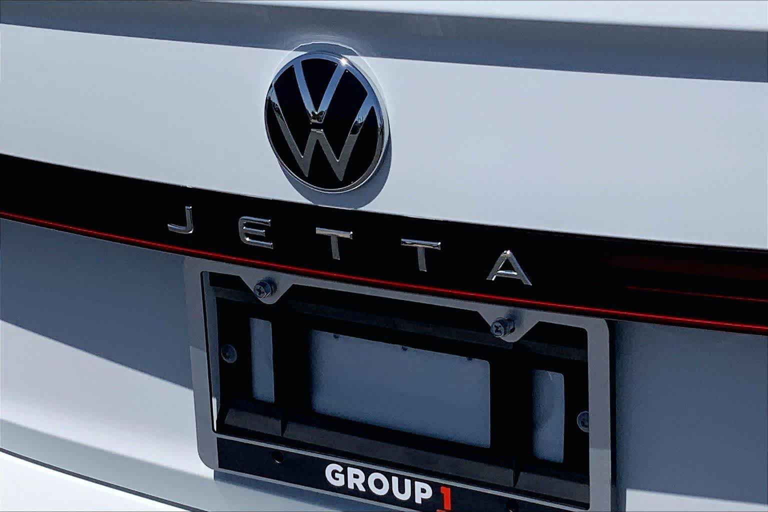 Used 2025 Volkswagen Jetta S FWD image 10