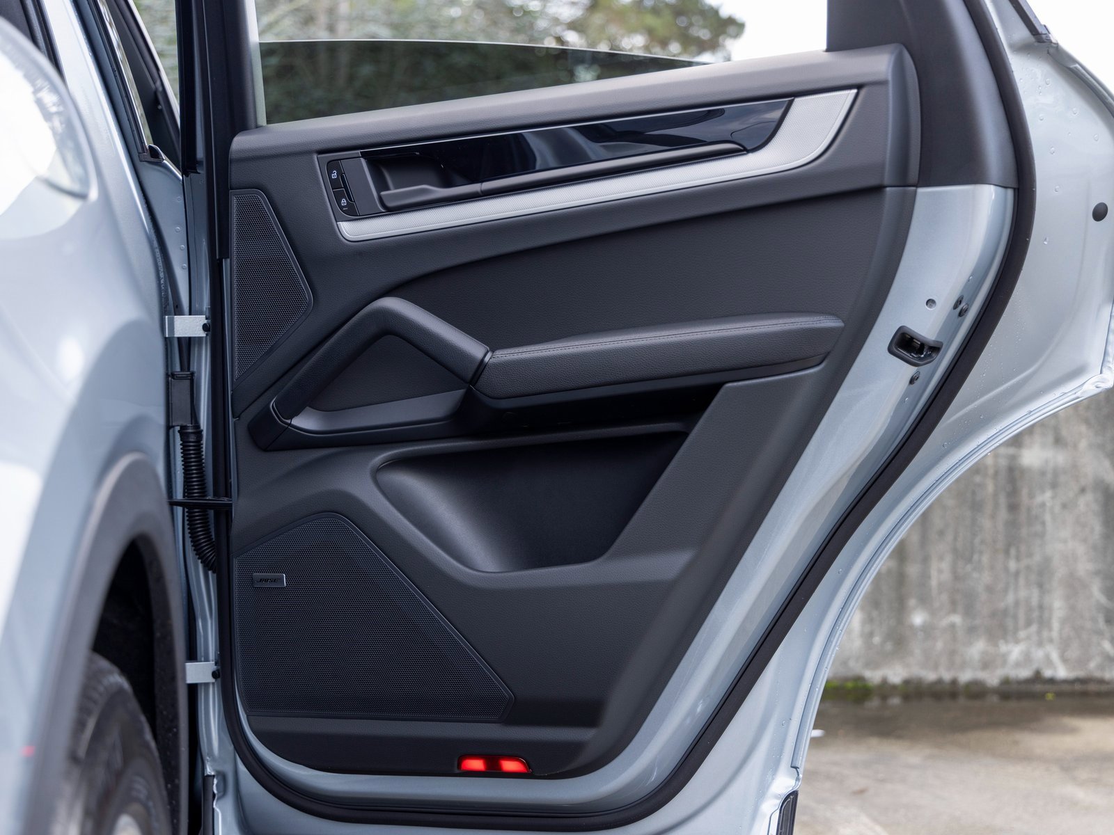 New 2026 Porsche Cayenne Coupe image 44