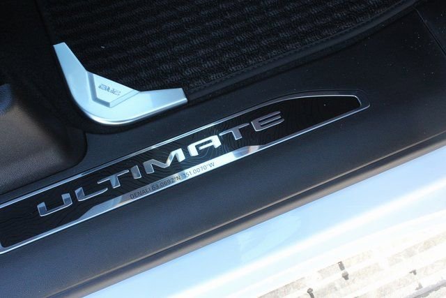 New 2025 GMC Sierra 3500 Denali Ultimate image 37