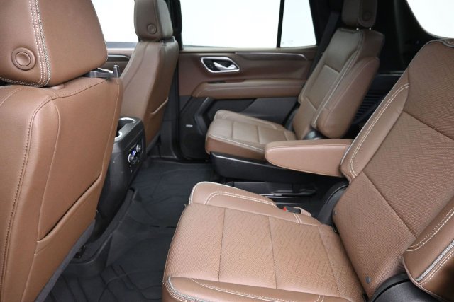 Used 2023 Chevrolet Tahoe High Country AWD/4WD image 19