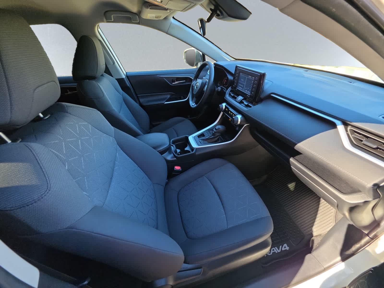Used 2020 Toyota RAV4 XLE w/ All Weather Liner Package AWD/4WD image 20